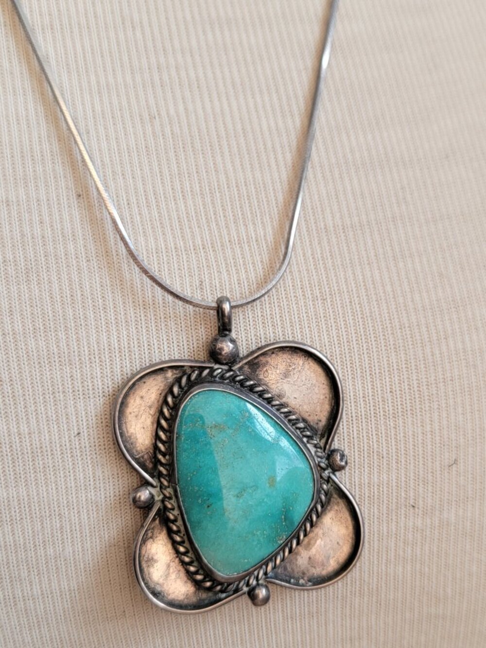 Navajo Royston Turquoise Sterling Silver Necklace-24" Chain-25g-SANTA FE Vintage